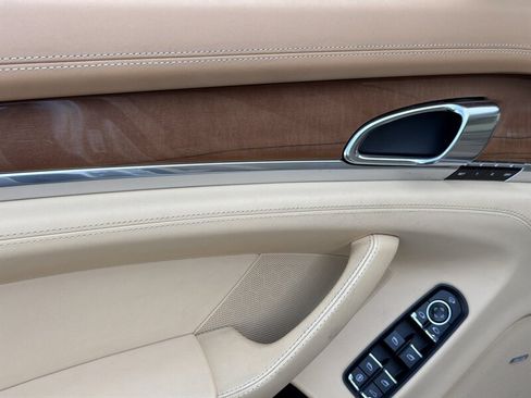 Used 2010 Porsche Panamera S RWD image 27