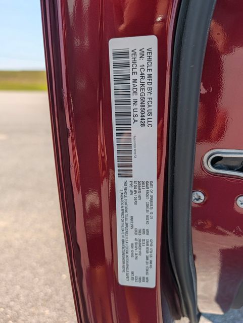 Used 2022 Jeep Grand Cherokee L Summit w/ Advanced Protech Group IV AWD/4WD image 31