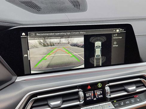 Used 2023 BMW X6 xDrive40i w/ M Sport Package image 17