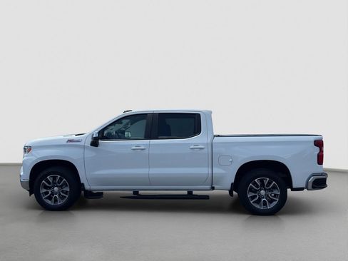 Used 2024 Chevrolet Silverado 1500 LT AWD/4WD image 3