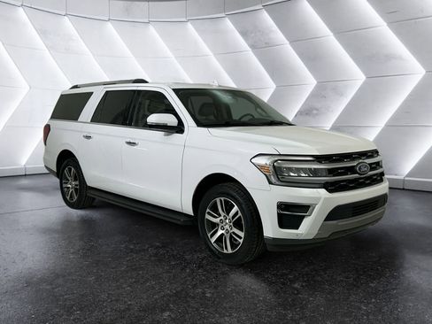 Used 2024 Ford Expedition Max Limited image 1