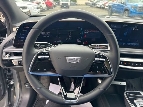 Used 2024 Cadillac Lyriq Tech w/ Driver Assist Package AWD/4WD image 45