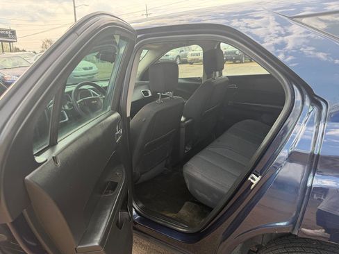 Used 2017 Chevrolet Equinox LS image 11