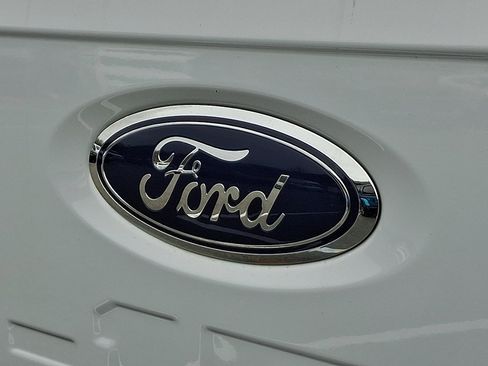 Used 2022 Ford F150 XLT w/ Equipment Group 302A High image 31