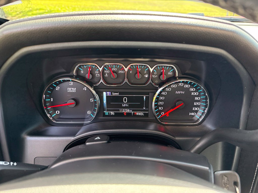 Used 2018 Chevrolet Silverado 1500 LTZ w/ Sport Package AWD/4WD image 16