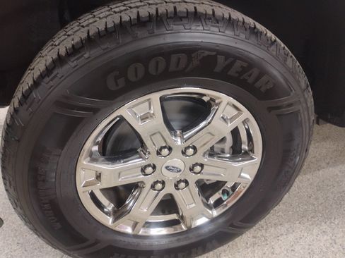 Certified 2023 Ford F150 XLT w/ XTR Package image 8