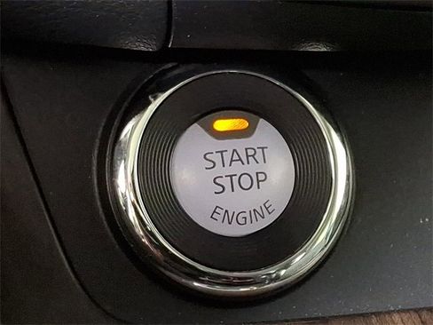 Used 2024 Nissan Murano Platinum w/ Cargo Package image 25