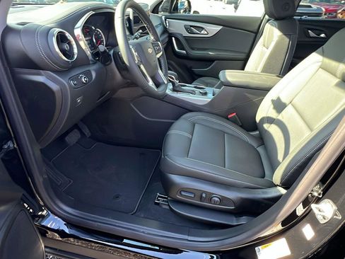 New 2026 Chevrolet Blazer LT w/ Midnight/Sport Edition FWD image 13