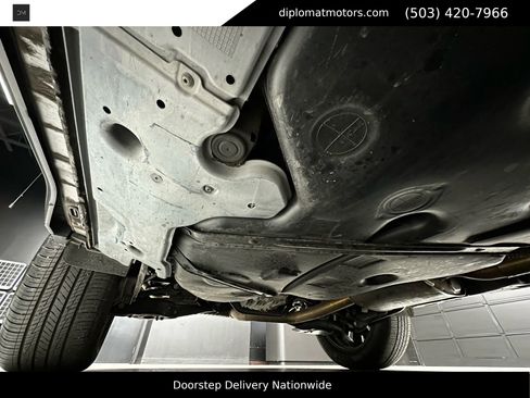 Used 2024 Volkswagen Atlas Cross Sport SE image 42