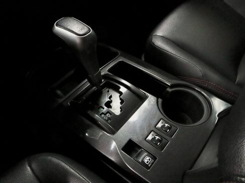 Used 2016 Toyota 4Runner TRD Pro image 32