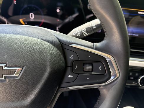 Used 2024 Chevrolet Trax ACTIV w/ Sunroof Package FWD image 26