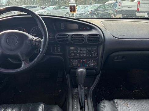 Used 2002 Pontiac Grand Prix GTP image 14
