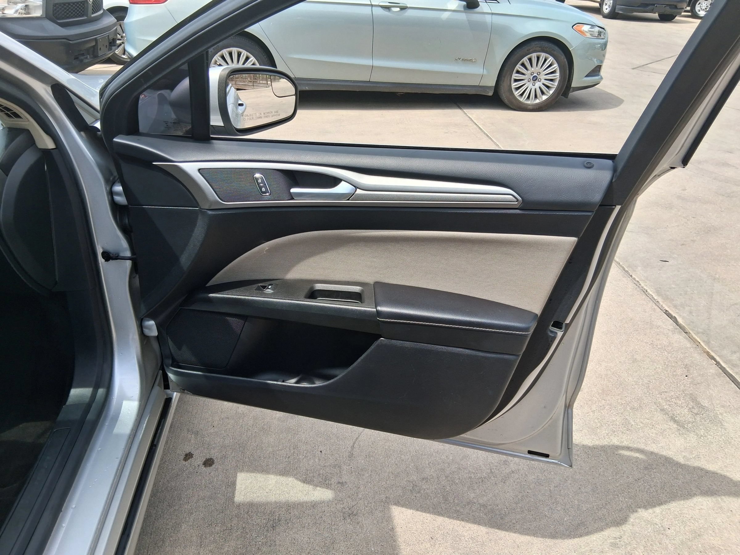 Used 2018 Ford Fusion S FWD image 34