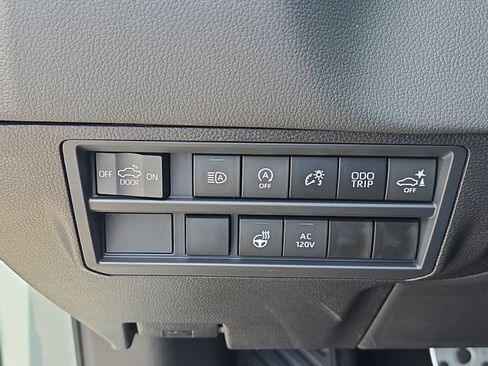 New 2026 Toyota Tundra Limited AWD/4WD image 25