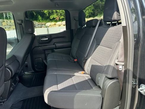 Used 2023 Chevrolet Silverado 1500 Custom Trail Boss w/ LPO, Dark Essentials Package AWD/4WD image 23