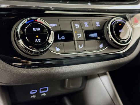 New 2026 Buick Envista Sport Touring w/ Convenience I Package FWD image 9