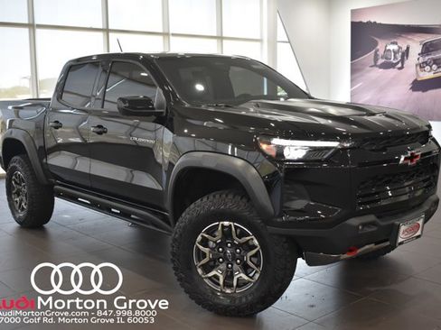 Used 2026 Chevrolet Colorado ZR2 w/ Technology Package AWD/4WD image 1