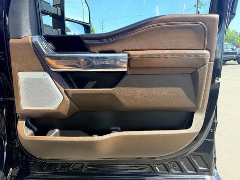 Used 2025 Ford F250 King Ranch AWD/4WD image 41