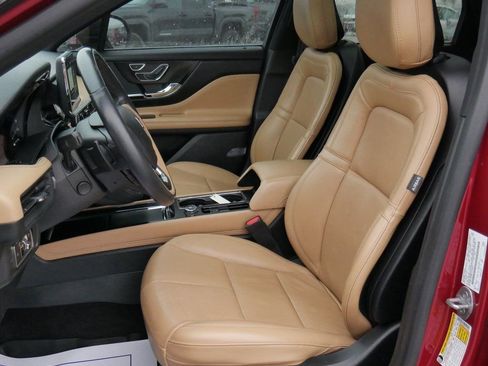 Used 2020 Lincoln Corsair Reserve w/ Equipment Group 201A image 39