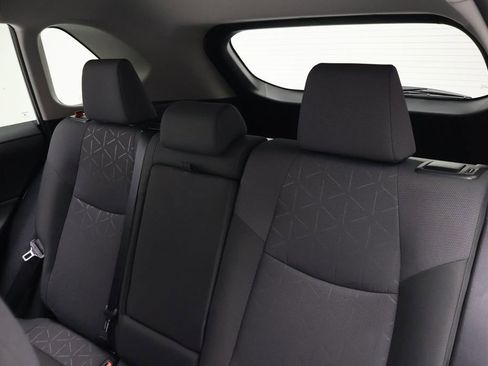 Certified 2025 Toyota RAV4 XLE FWD image 18