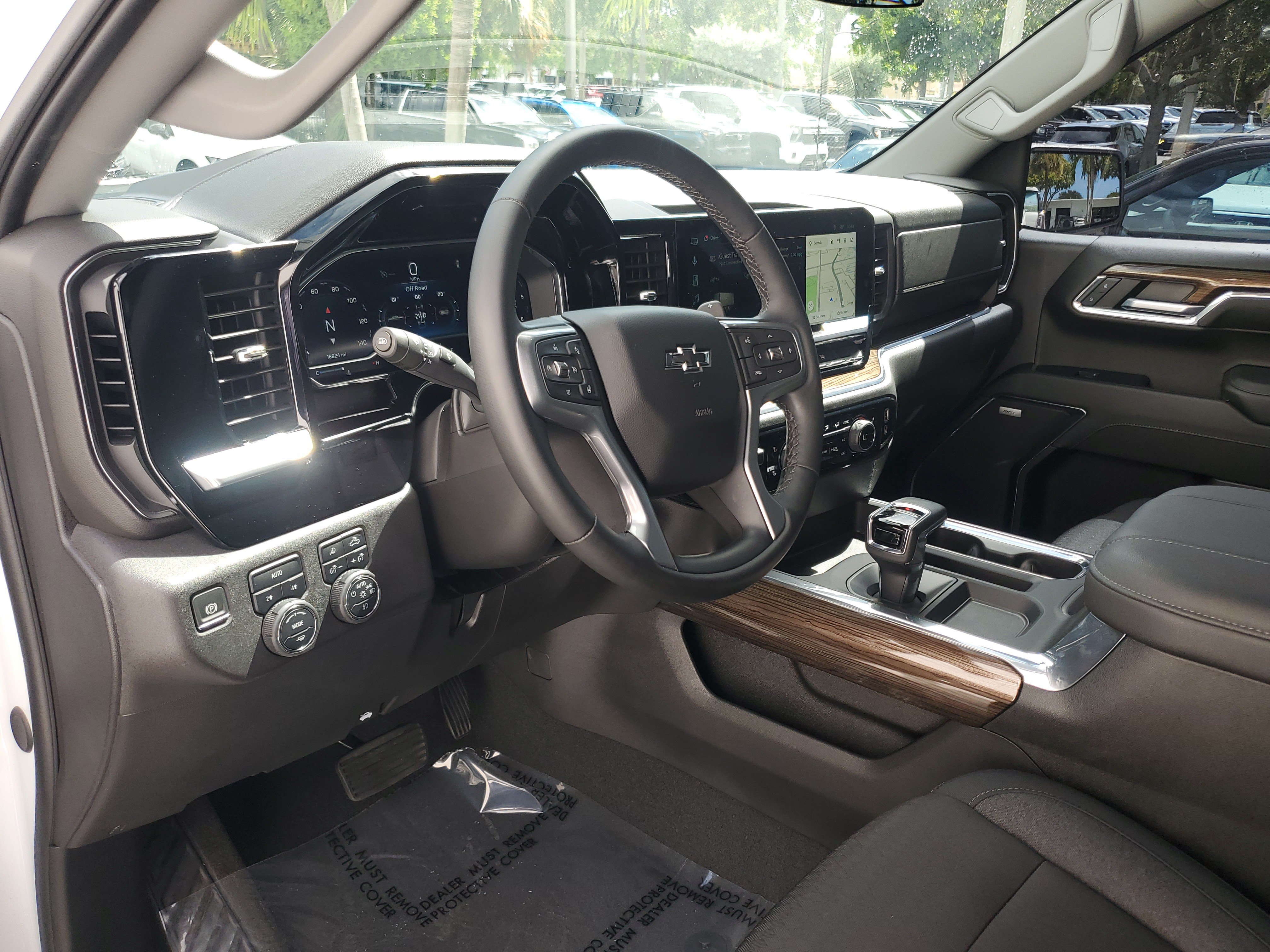 Certified 2024 Chevrolet Silverado 1500 RST w/ Convenience Package II AWD/4WD image 20