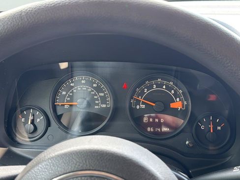 Used 2014 Jeep Patriot Sport w/ Power Value Group AWD/4WD image 25