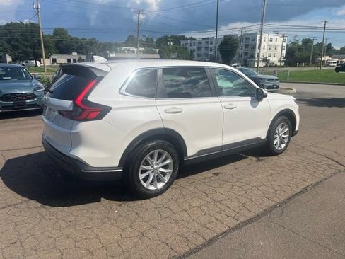 Used 2025 Honda CR-V EX image 14