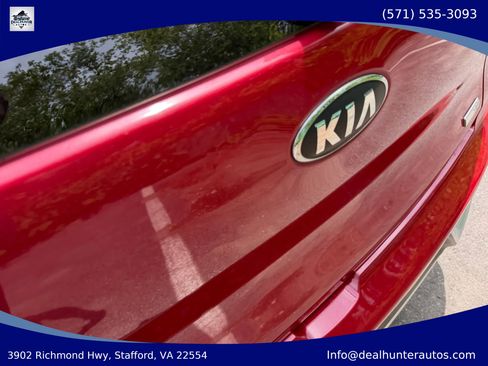 Used 2018 Kia Niro LX FWD image 8