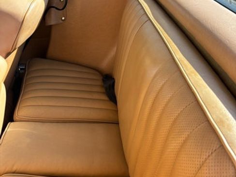 Used 1986 Mercedes-Benz 560 SL image 12