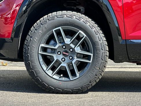 New 2026 GMC Terrain AT4 AWD/4WD image 27