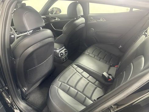 Used 2022 Kia Stinger GT2 AWD/4WD image 19