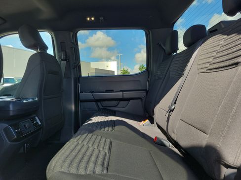 Used 2022 Ford F150 XL w/ STX Appearance Package RWD image 13
