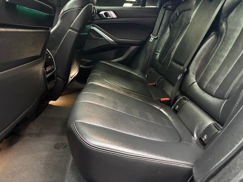 Used 2020 BMW X6 M50i image 49