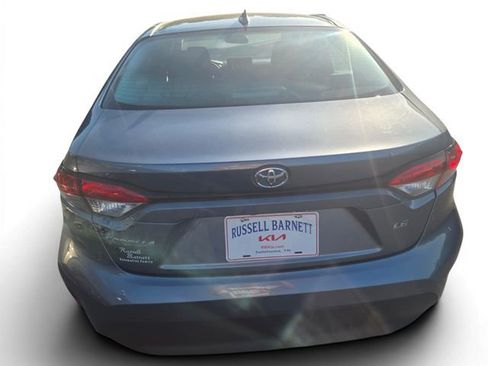 Used 2025 Toyota Corolla LE FWD image 19