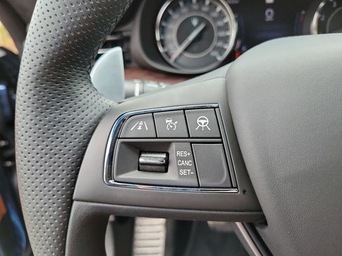 Used 2023 Maserati Quattroporte Modena image 7