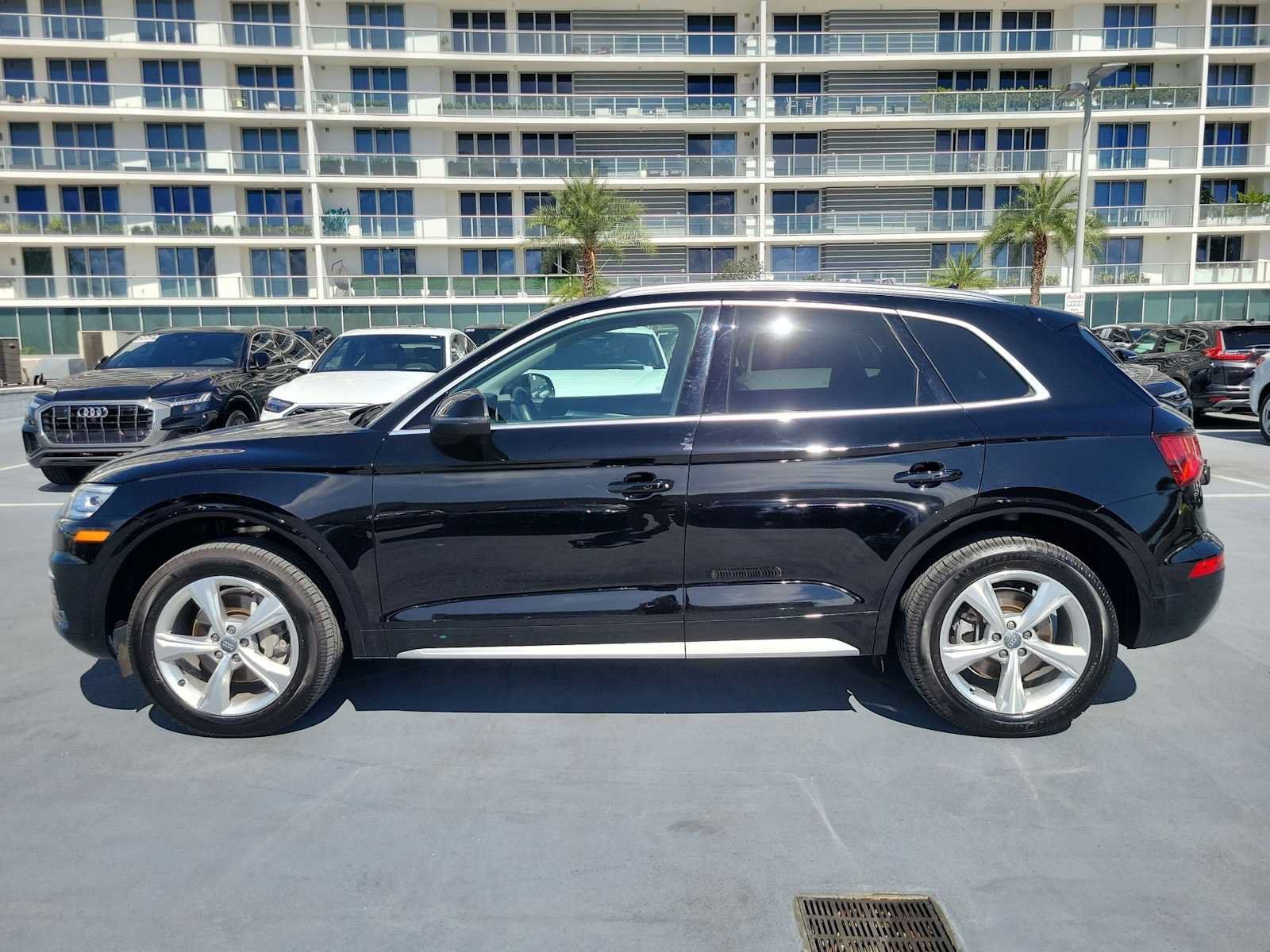 Used 2018 Audi Q5 2.0T Premium Plus AWD/4WD image 3