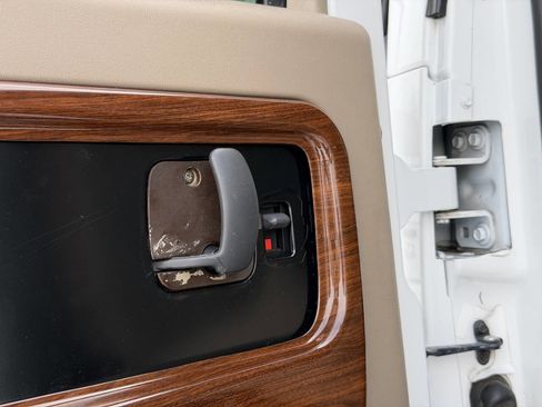 Used 2005 GMC TopKick C4500 4x4 Crew Cab image 72