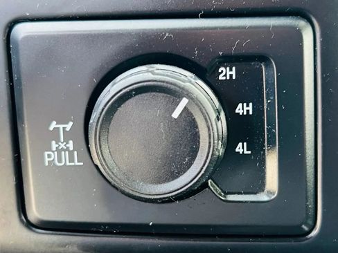 Used 2019 Ford F150 XL w/ Equipment Group 101A Mid AWD/4WD image 18