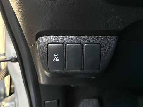 Used 2011 Honda Fit image 21
