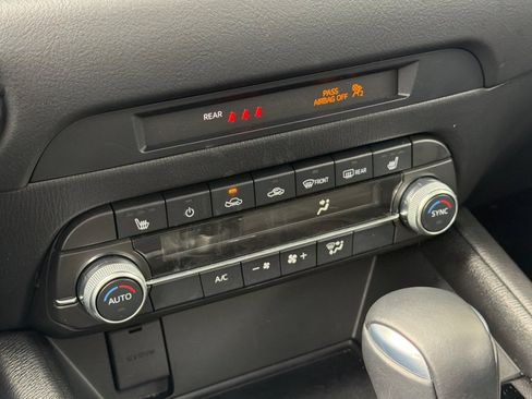 Used 2025 MAZDA CX-5 AWD 2.5 S w/ Preferred Package image 19