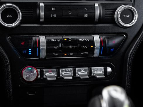 Used 2022 Ford Mustang GT Premium w/ Black Accent Package image 32