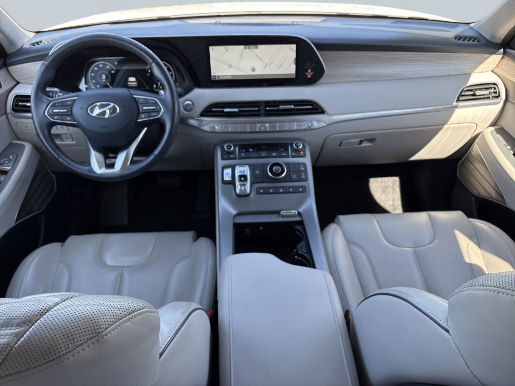 Used 2022 Hyundai Palisade Limited FWD image 12