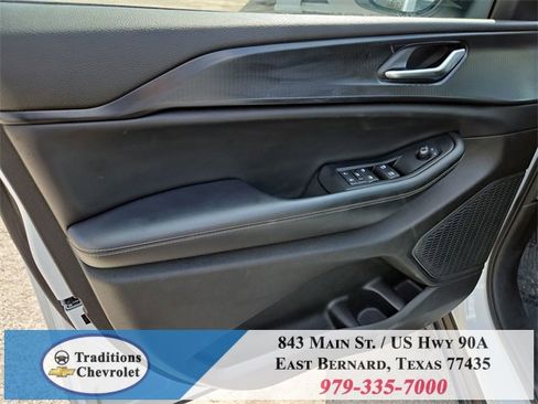 Used 2023 Jeep Grand Cherokee L Laredo image 21