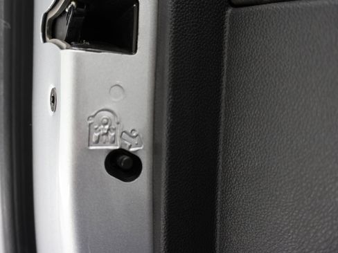 Used 2023 Chevrolet Silverado 3500 LTZ w/ Gooseneck/5TH Wheel Package image 39