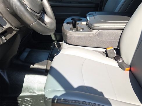 New 2026 RAM 2500 Tradesman w/ Chrome Appearance Group image 17