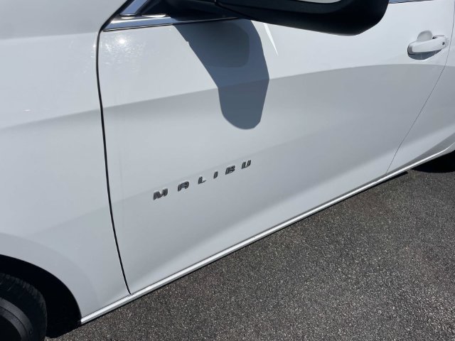 Used 2024 Chevrolet Malibu LT FWD image 15