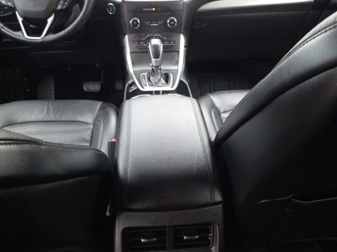 Used 2016 Ford Edge SEL w/ Equipment Group 201A image 30