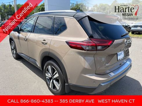 Certified 2025 Nissan Rogue SL w/ SL Premium Package AWD/4WD image 6