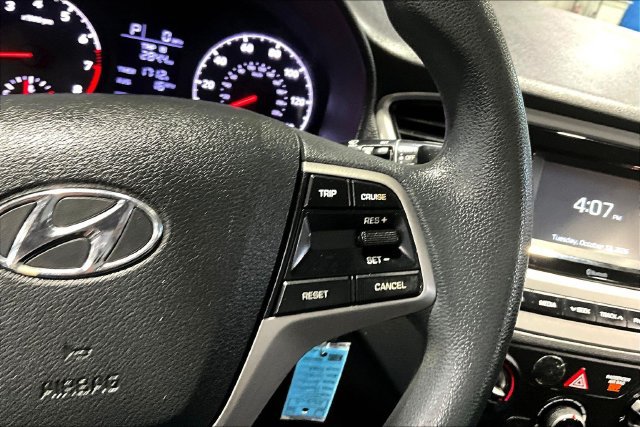 Used 2020 Hyundai Accent SE FWD image 11