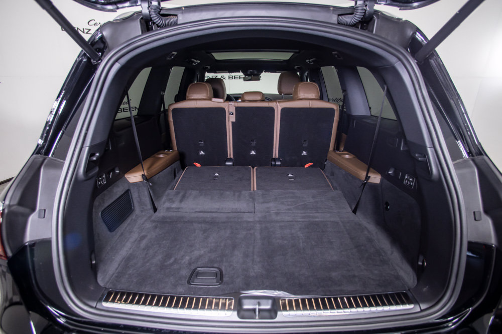 Used 2026 Mercedes-Benz GLS 450 4MATIC image 9